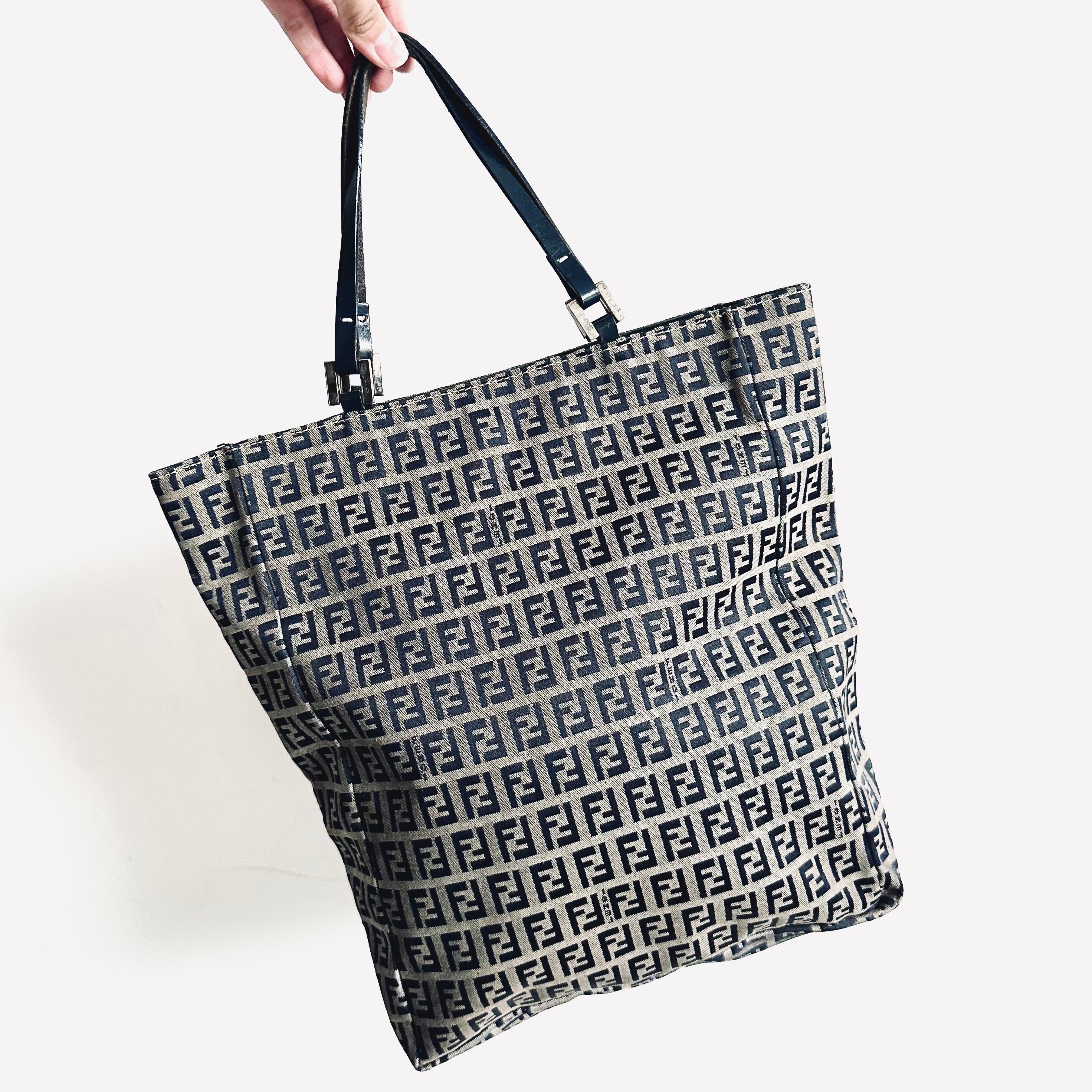 Fendi ff discount logo shopper tote