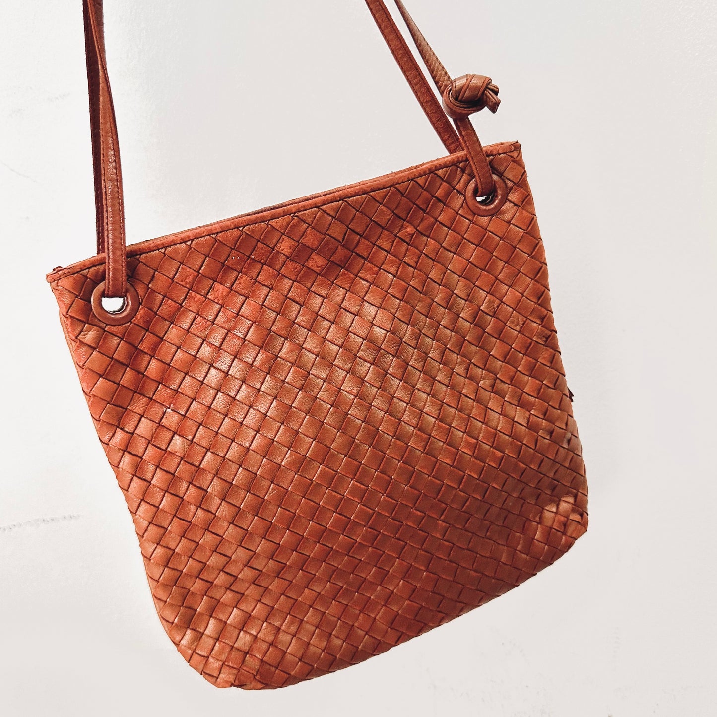 Bottega Veneta BV Burnt Caramel Brown Intrecciato Nappa Woven Leather Shoulder Sling Bag With Tassel