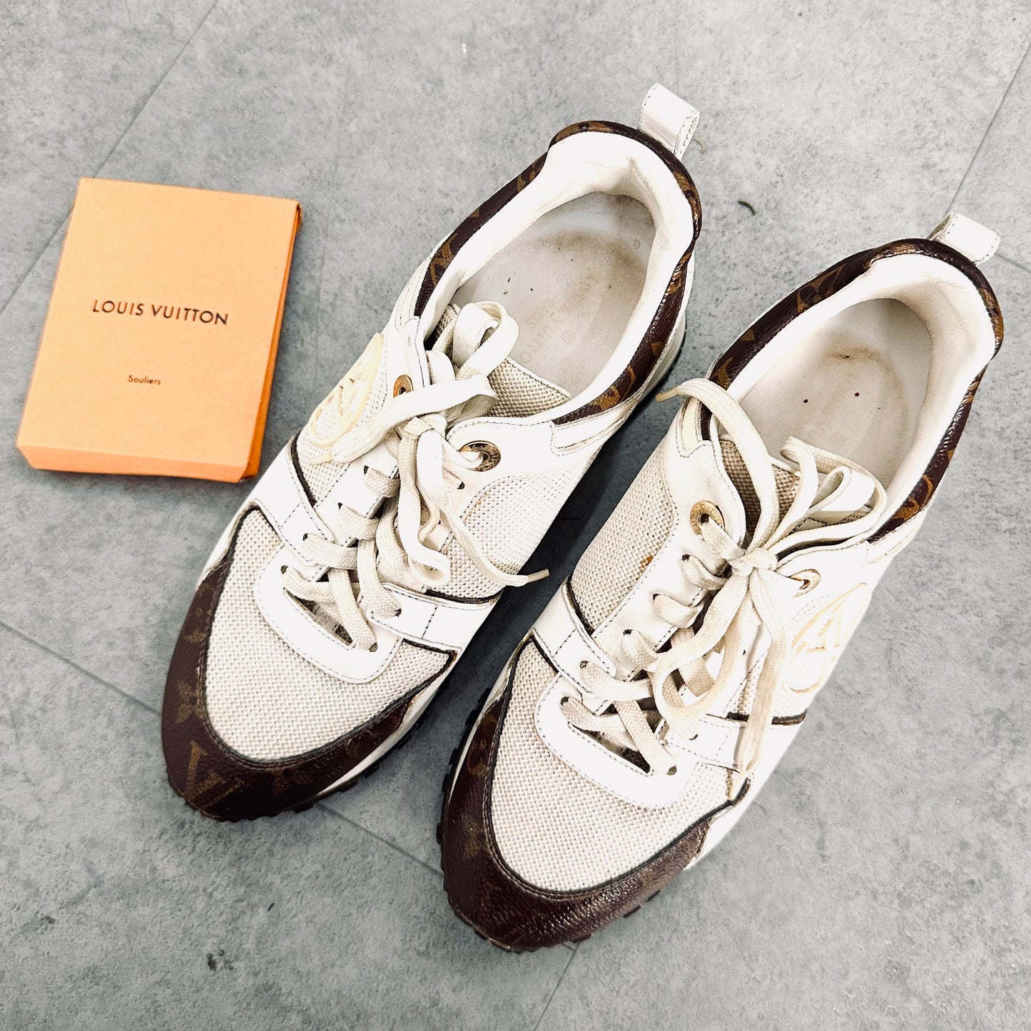 Louis Vuitton LV Run Away Runaway Giant Monogram Logo GHW / White Calfskin Leather & Mesh Lace Up Sneakers Shoes