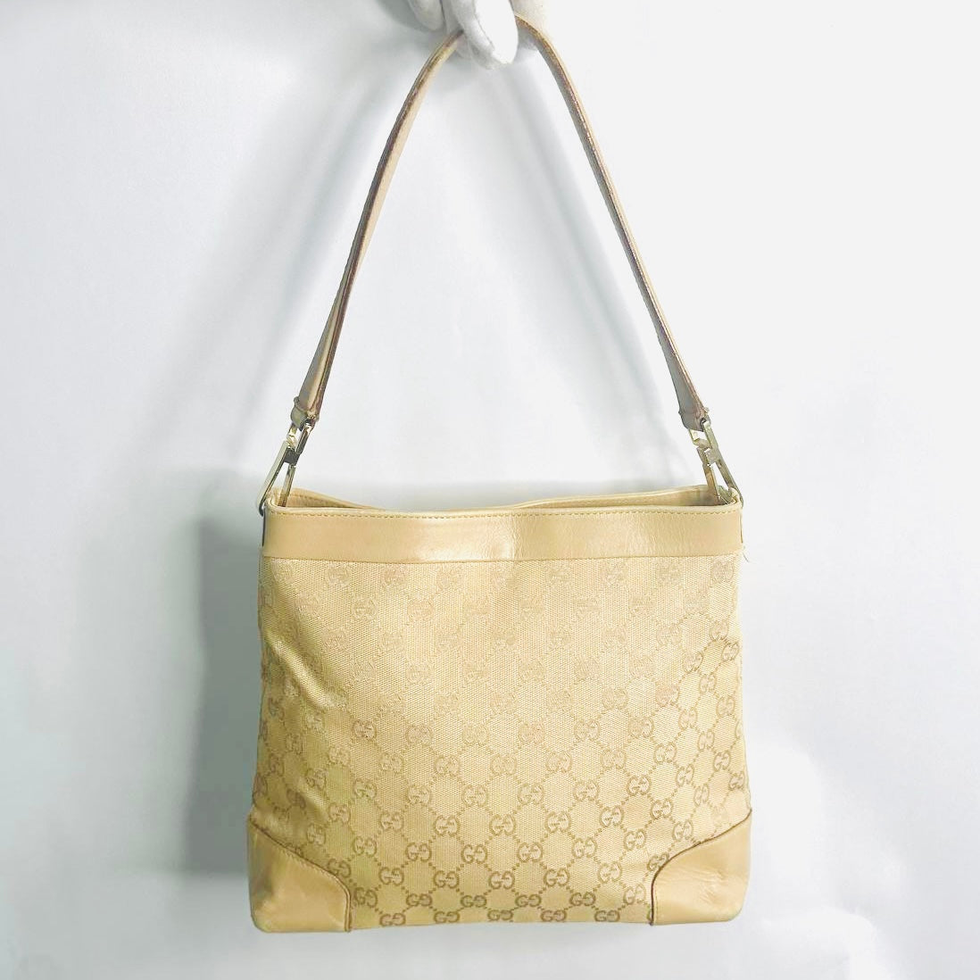 Gucci Beige GHW GG Monogram Logo Hobo Baguette Bucket Shoulder Sling Bag