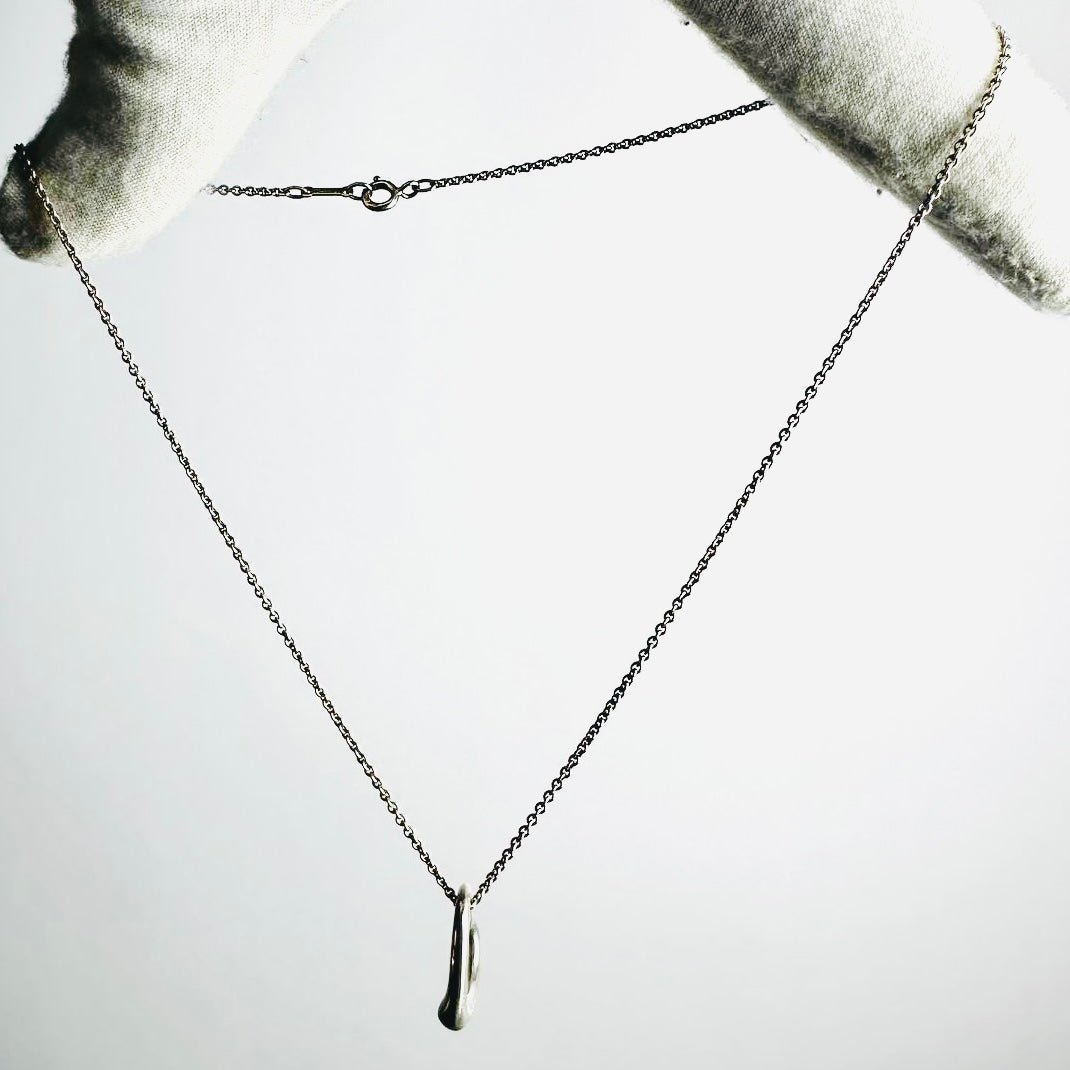 Tiffany & Co T&C Elsa Perreti Medium Open Heart Pendant Classic 925 Sterling Silver Chain Necklace