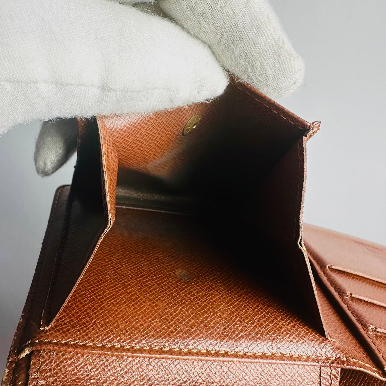 Louis Vuitton LV Monogram Logo GHW Marco Multiple Bifold Compact Flap Wallet