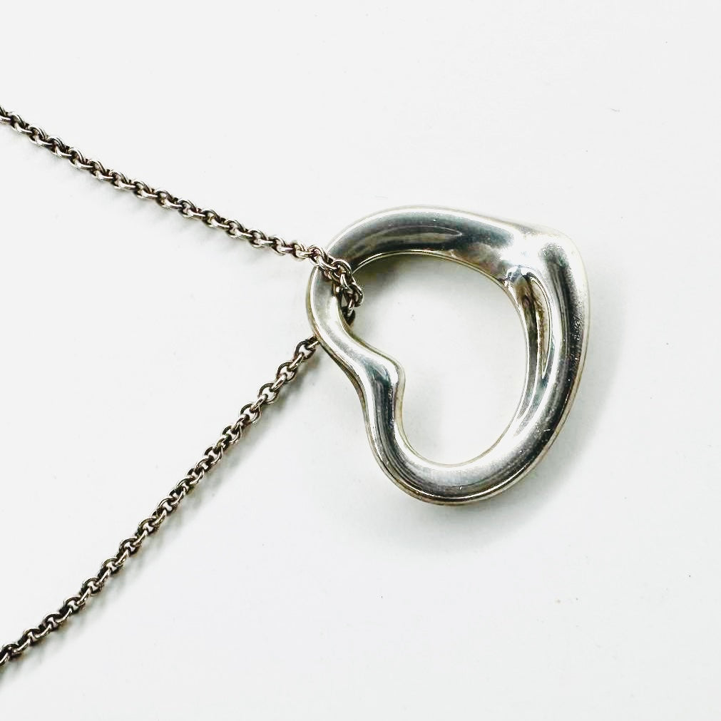 Tiffany & Co T&C Elsa Perreti Medium Open Heart Pendant Classic 925 Sterling Silver Chain Necklace