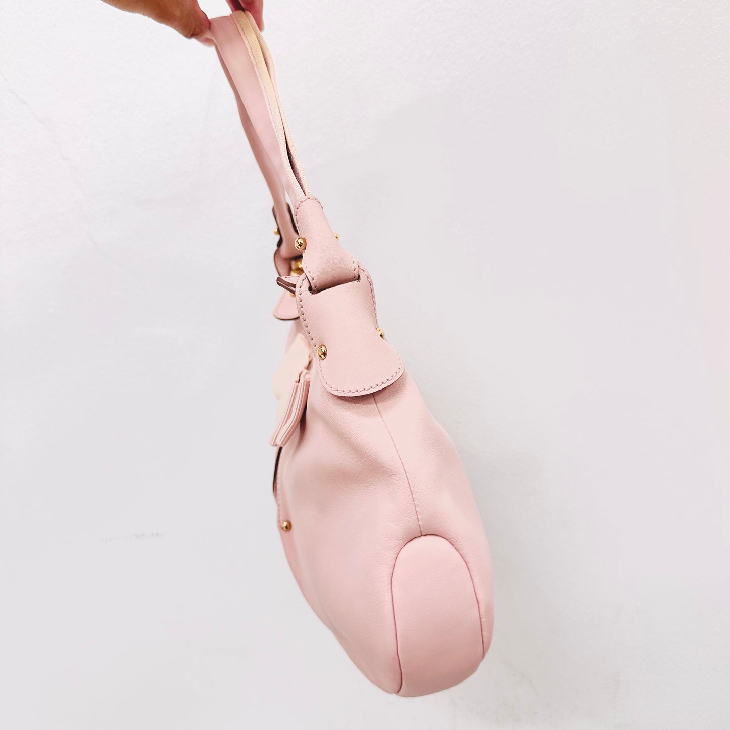 Salvatore Ferragamo Blush Pink GHW Vara Bow Smooth Leather Shoulder Hobo Baguette Bag