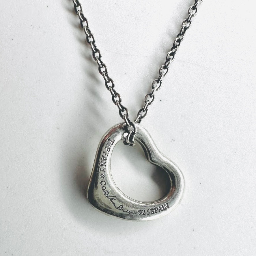 Tiffany & Co T&C Elsa Perreti Small Open Heart Pendant Classic 925 Sterling Silver Chain Necklace