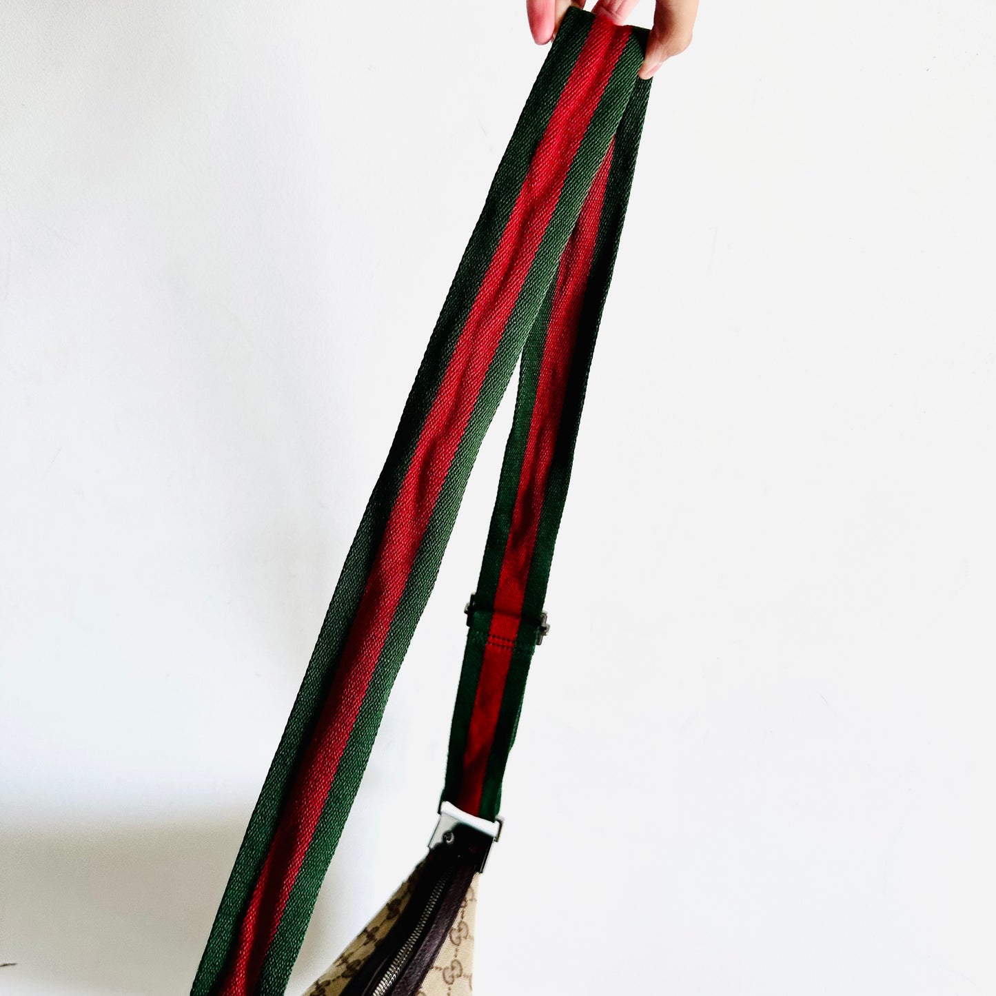 Gucci Beige GG Monogram Logo Web Striped Strap Half Moon Crescent Hobo Baguette Shoulder Sling Bag
