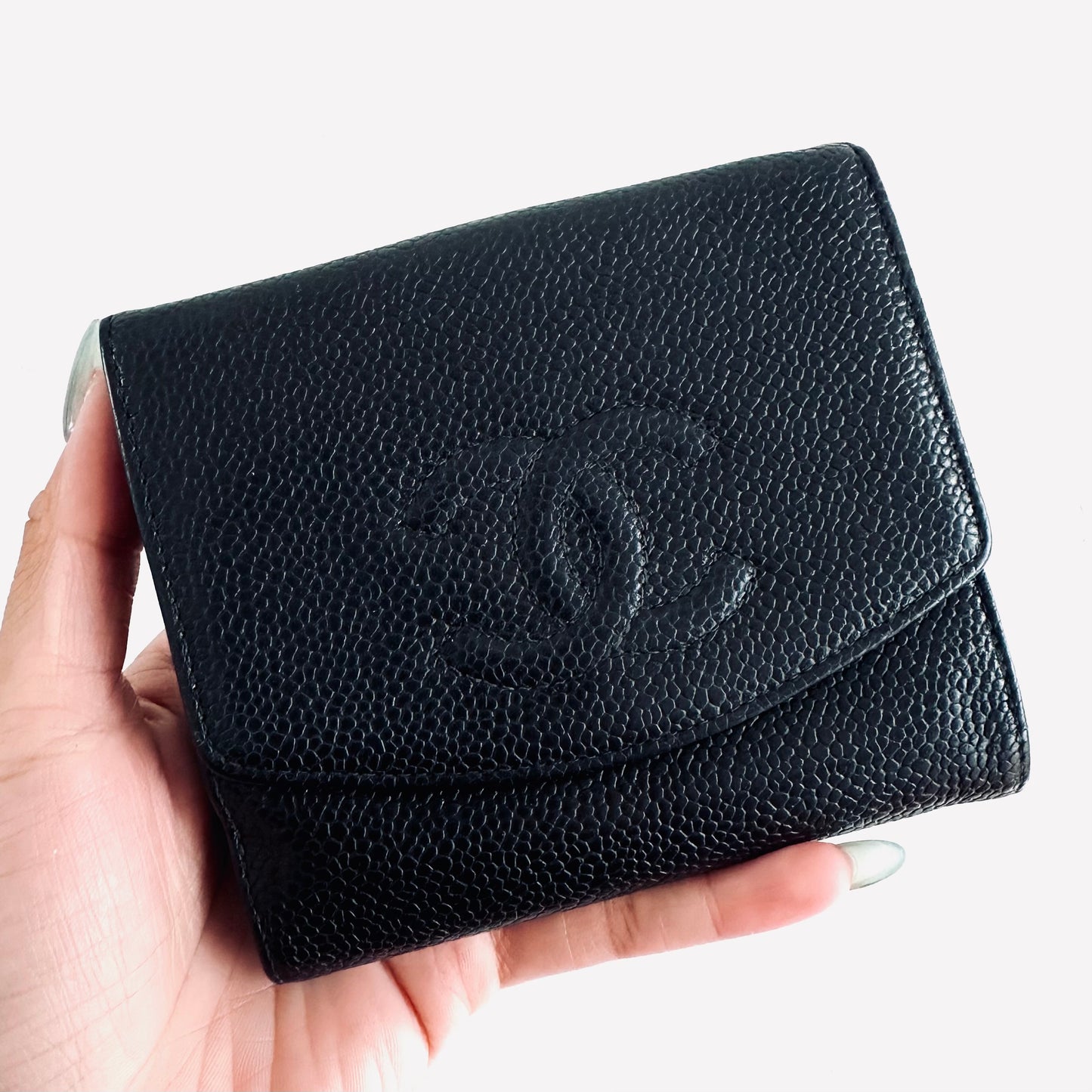 Chanel Black GHW Giant CC Monogram Logo Caviar Vintage Compact Bifold Flap Wallet 6s
