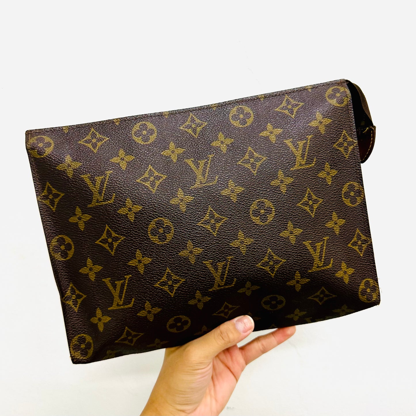 Louis Vuitton LV Monogram Logo GHW Toiletry 26 Pouch Clutch Case