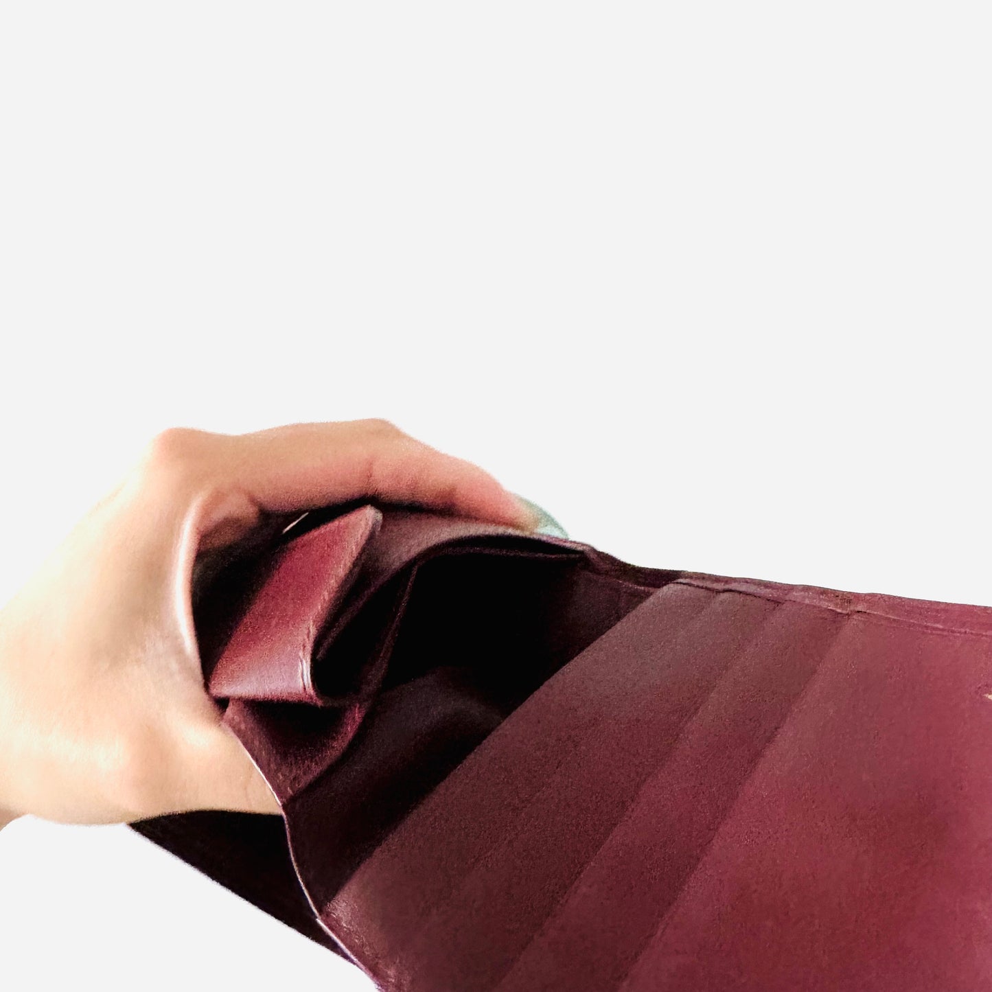 Cartier Must / Mast de Cartier Maroon Red GHW Smooth Leather Bifold Compact Wallet