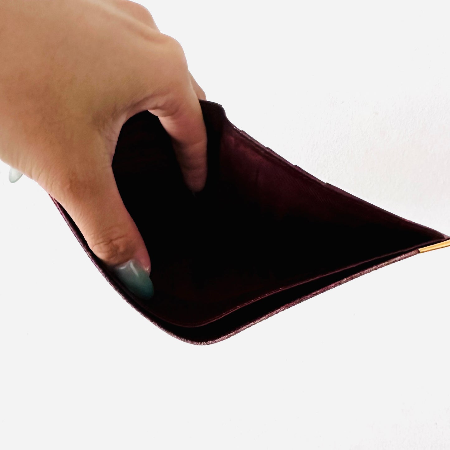 Cartier Must / Mast de Cartier Maroon Red GHW Smooth Leather Bifold Compact Wallet