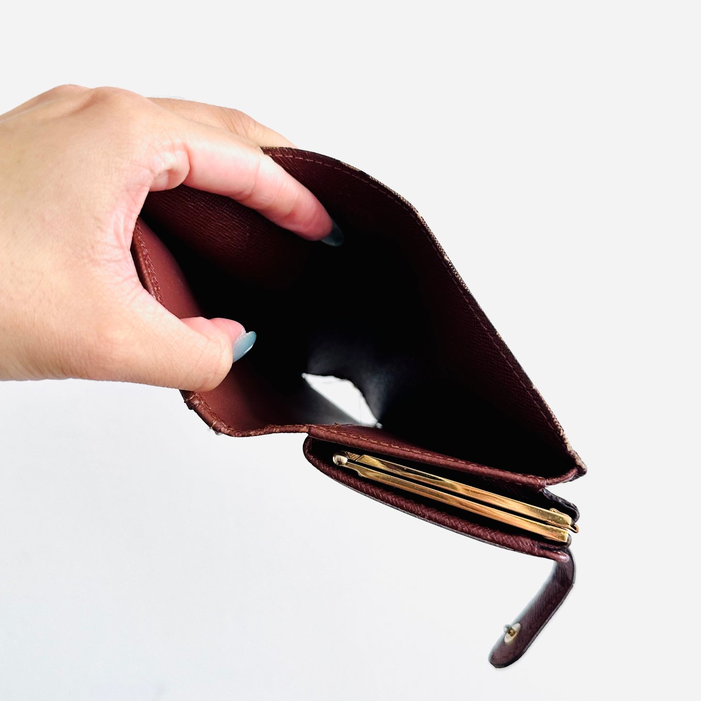 Louis Vuitton LV Porte Monnaie Monogram Logo GHW Compact Flap Bifold Wallet