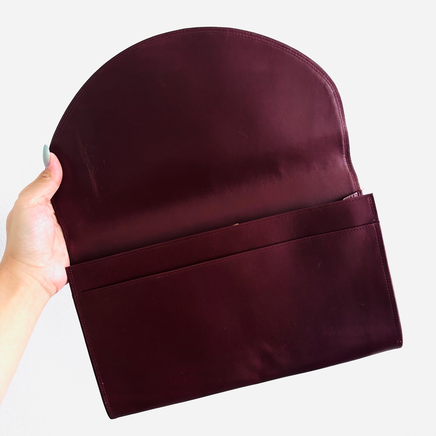 Cartier Must / Mast de Cartier Burgundy Red Maroon GHW Smooth Leather Flap Pouch Clutch Case