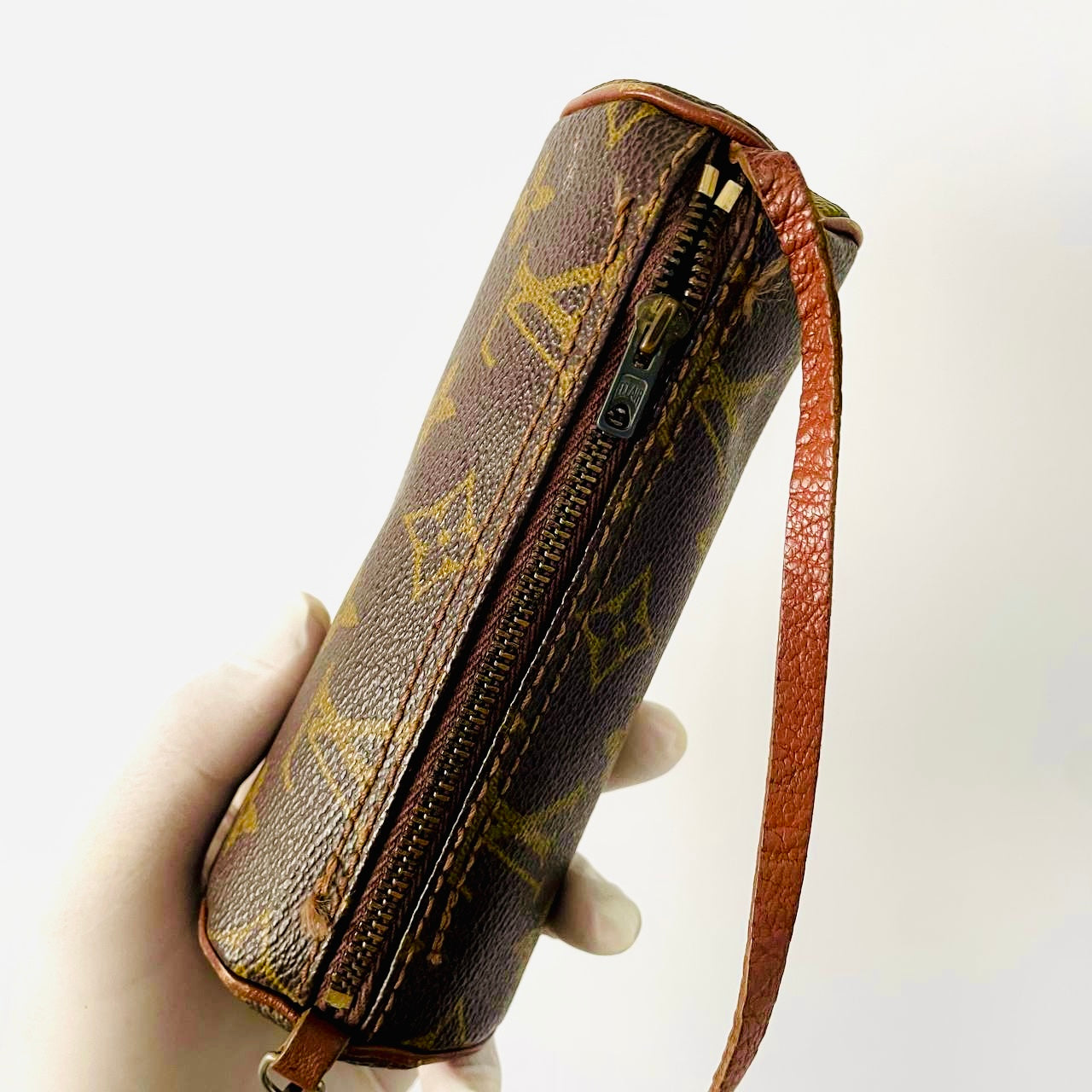 Louis Vuitton LV Monogram Logo GHW Papillon Roller Pochette Accessories Accessoires Shoulder Bag