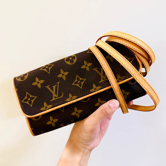 Louis Vuitton LV Pochette Twin PM Monogram Logo GHW Shoulder Sling Bag Pouch Clutch