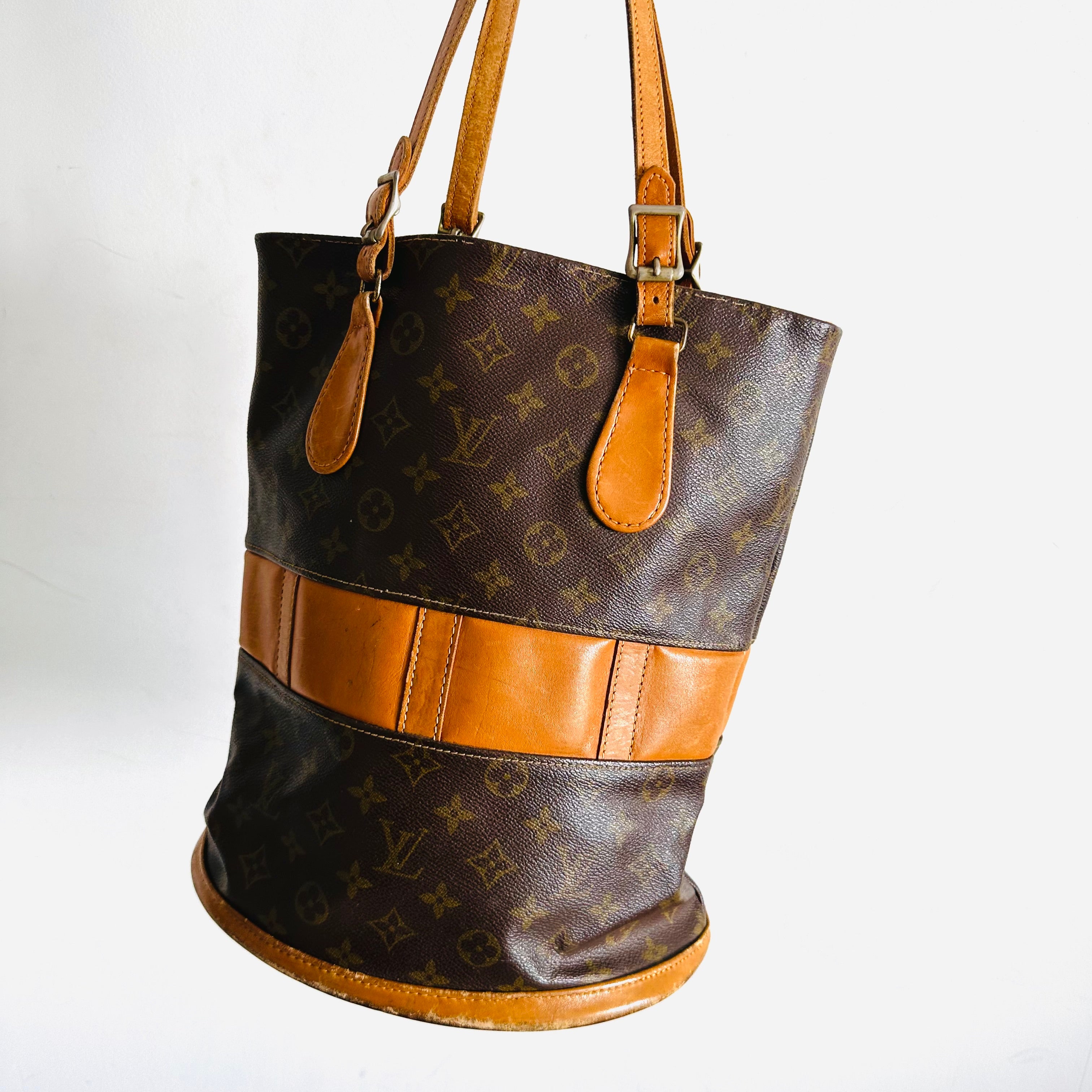 Louis vuitton outlet bucket bag vintage