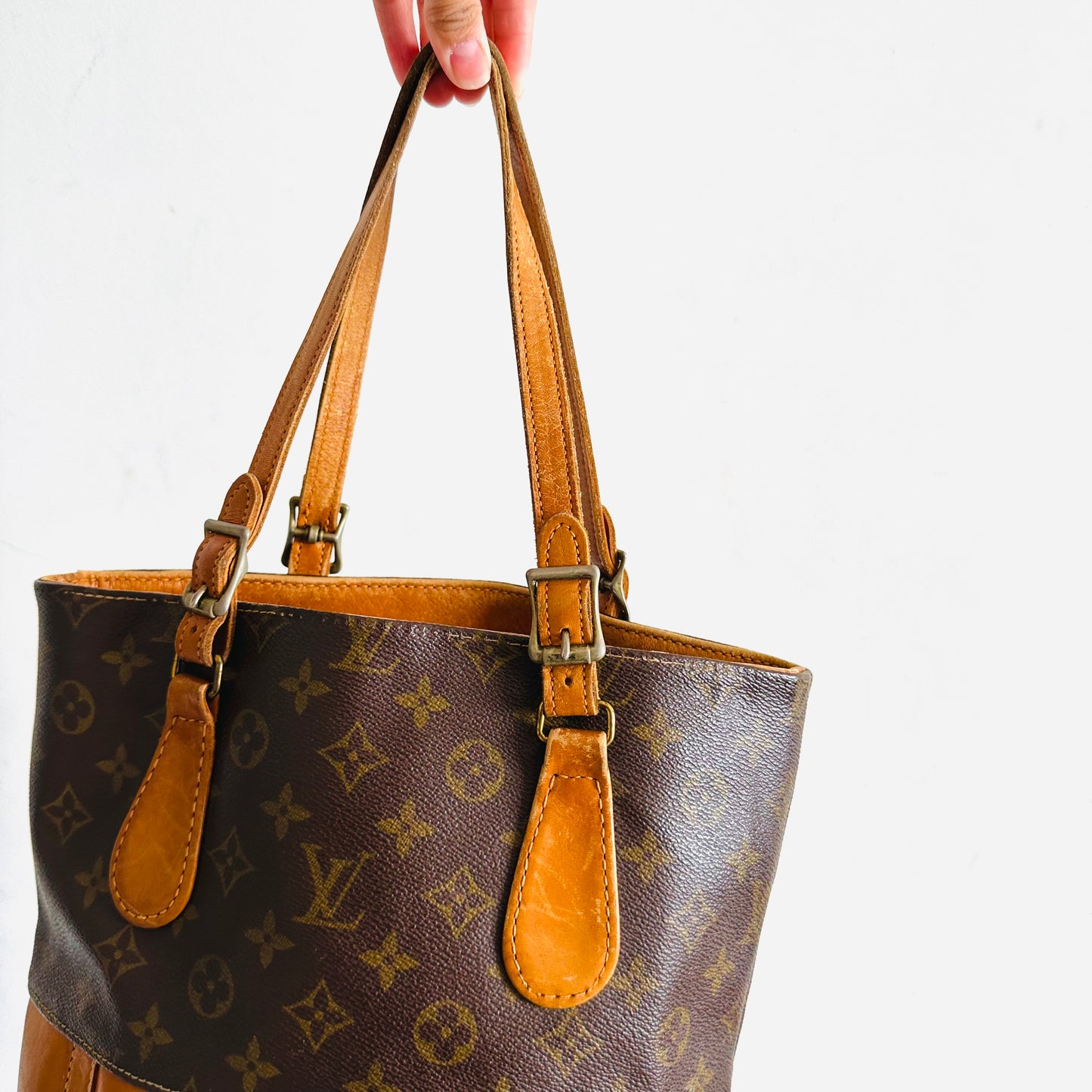 Louis Vuitton LV French Company Bucket Monogram Logo Vintage Shoulder Tote Bag