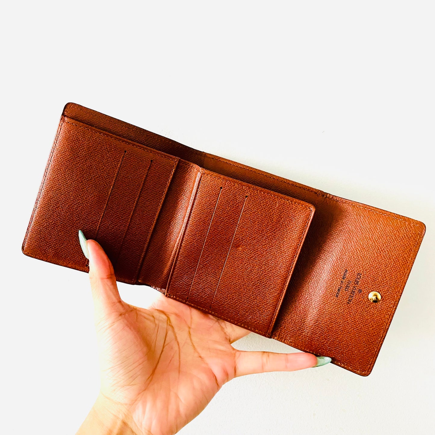 Louis Vuitton LV Monogram Logo GHW Porte Monnaie Flap Trifold Wallet