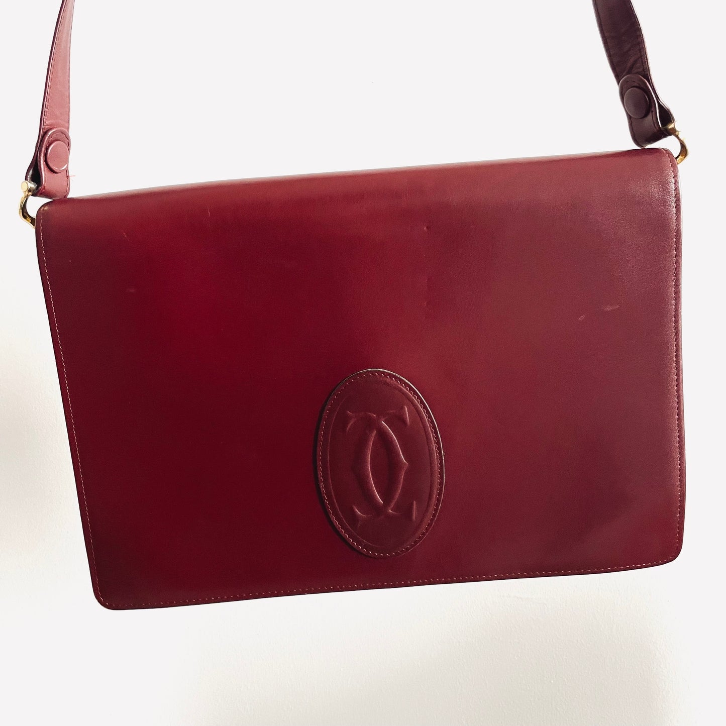 Cartier Must / Mast de Cartier Maroon Red GHW Smooth Leather Full Flap Shoulder Sling Bag