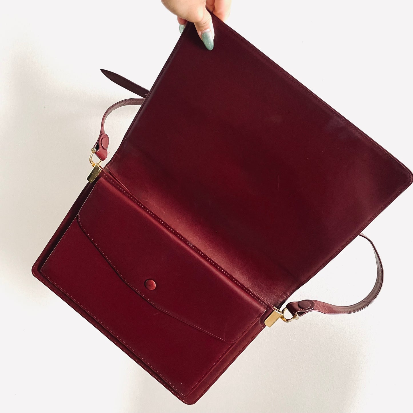 Cartier Must / Mast de Cartier Maroon Red GHW Smooth Leather Full Flap Shoulder Sling Bag