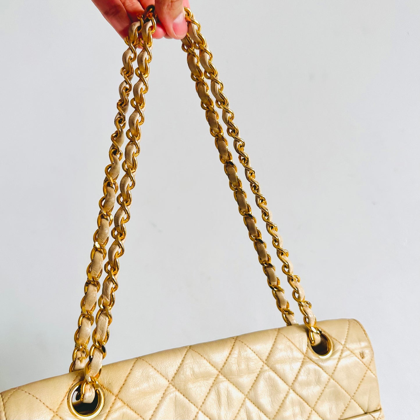 Chanel Beige Clair GHW CC Logo Diana Classic Quilted Lambskin Medium Single Flap Turnlock Vintage Shoulder Sling Bag