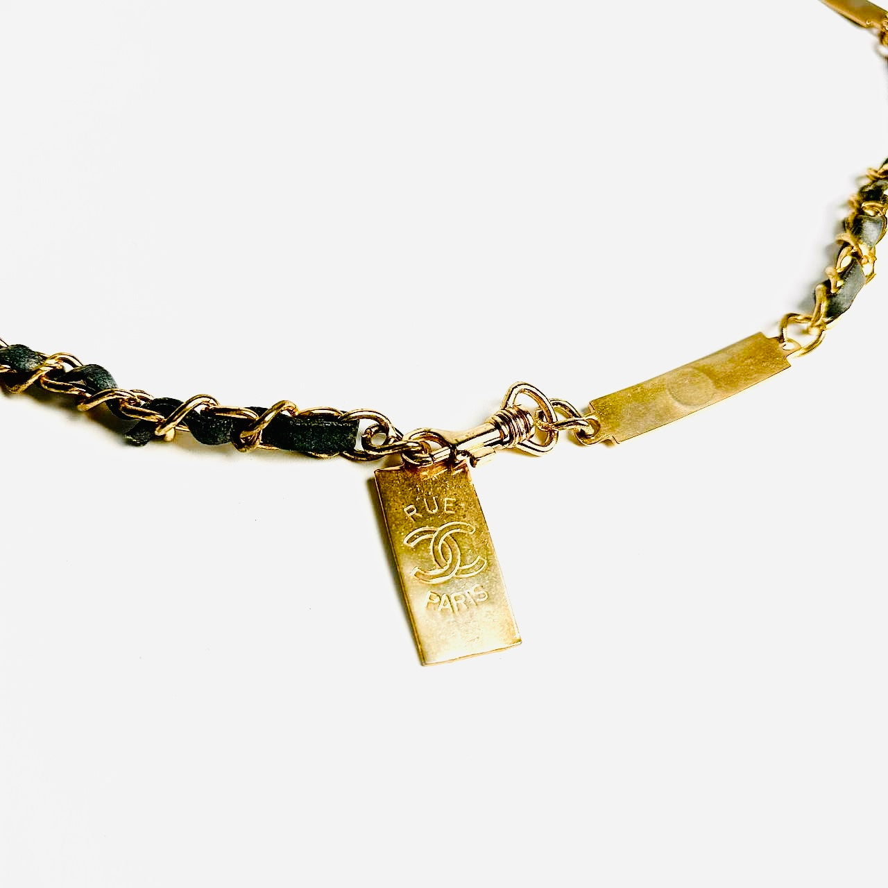 Chanel CC Black GHW Gold Giant Multiple Monogram Logo Iconic Chain Leather Charms Vintage Waist Belt