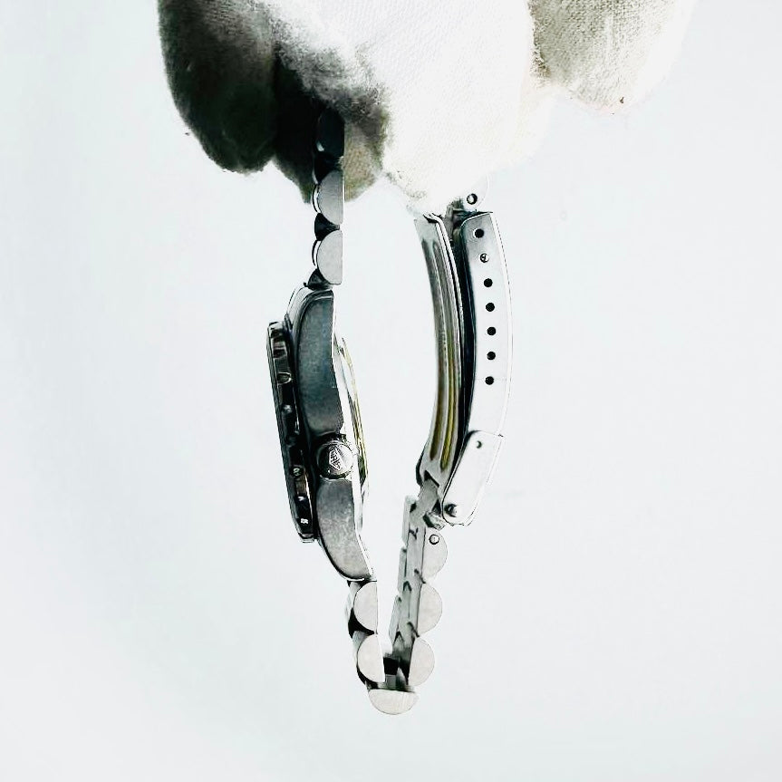 Tag Heuer Professional 973.008 Black Dial Stainless Steel Quartz 26MM Watch