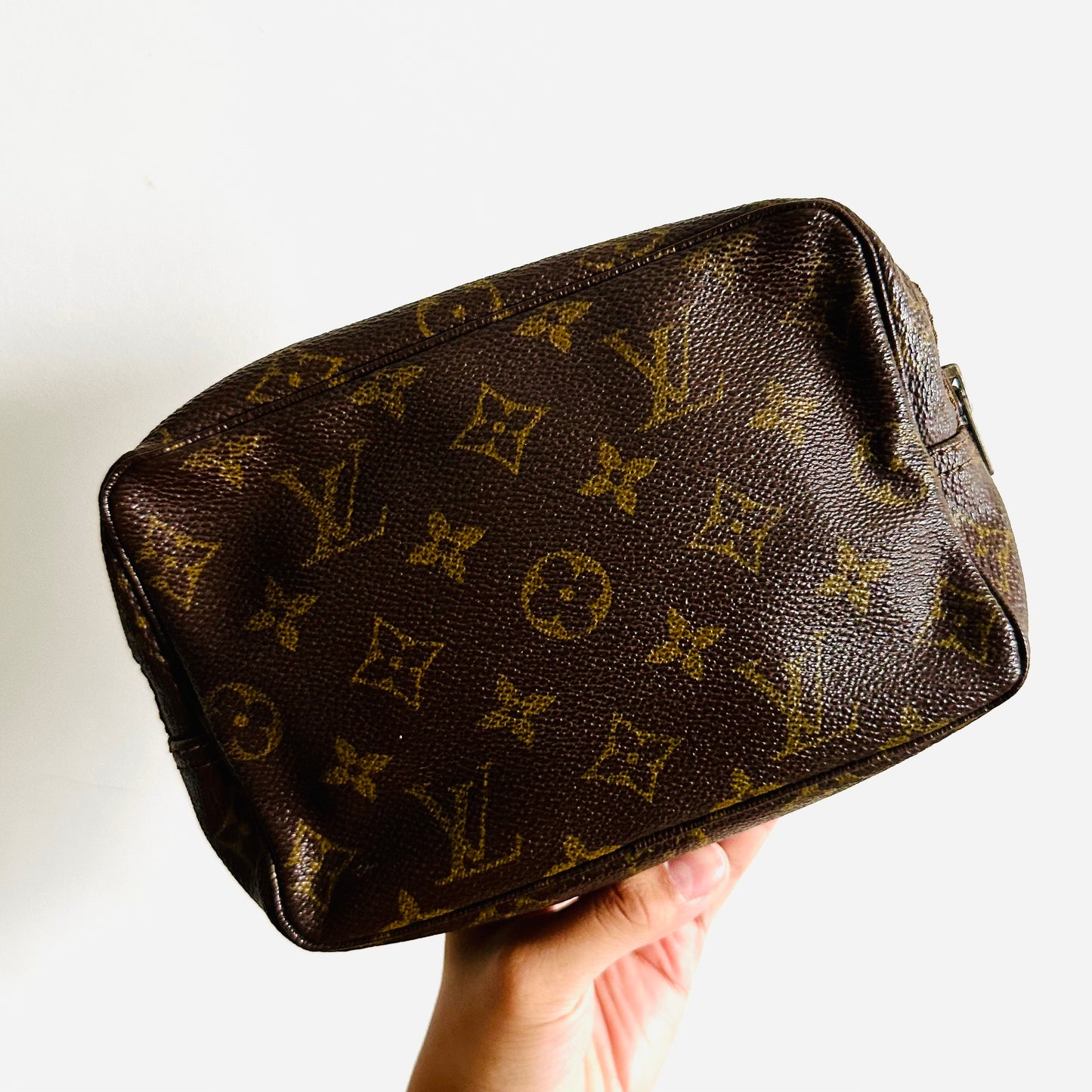 Louis Vuitton LV Monogram Logo GHW Mini Trousse 18 Pouch Case Clutch