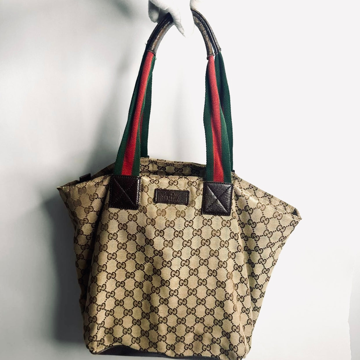 Gucci Beige GHW GG Monogram Logo Sherry Web Striped Shopper Shoulder Bucket Tote Bag