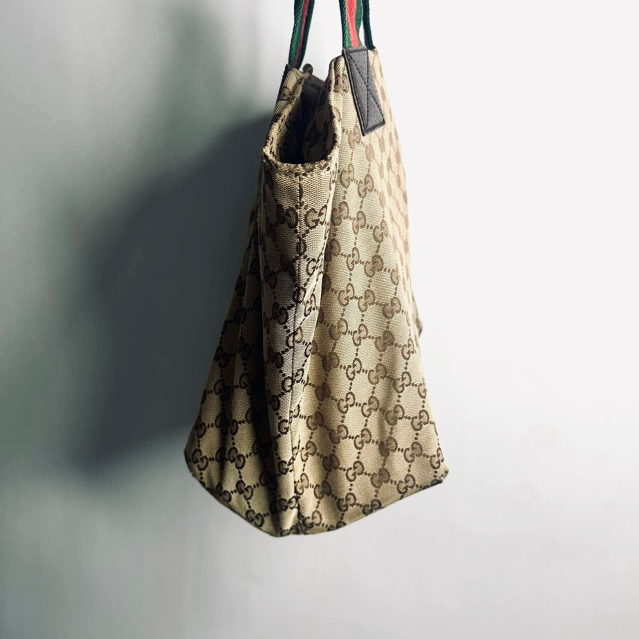Gucci Beige GHW GG Monogram Logo Sherry Web Striped Shopper Shoulder Bucket Tote Bag