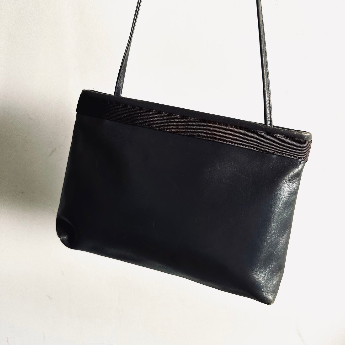 Salvatore Ferragamo Vara Bow Dark Grey GHW Monogram Logo Smooth Leather Shoulder Sling Bag