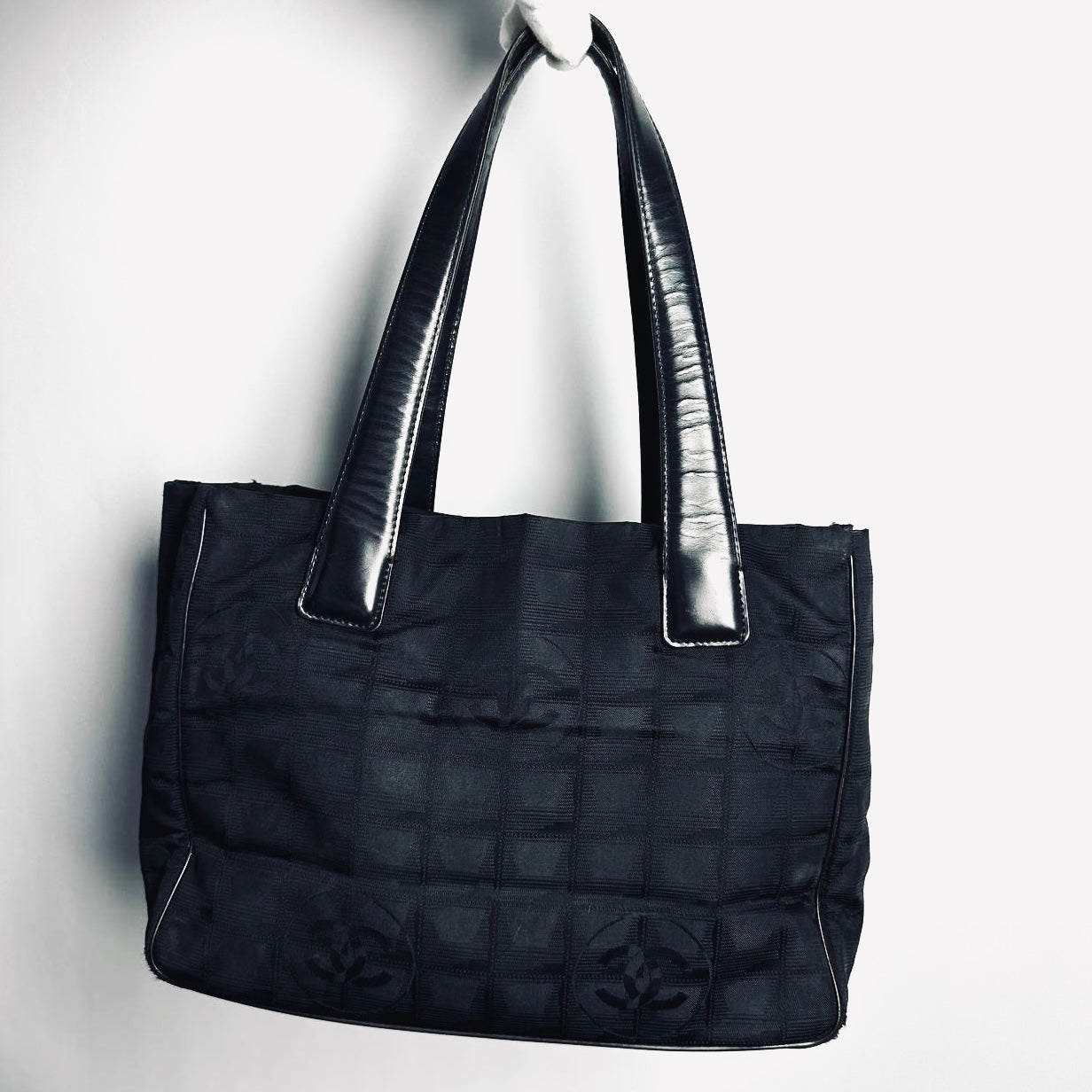 Chanel Black GHW Travel Line Quilted Jacquard CC Monogram Logo Shoulder Shopper Tote Bag 8s