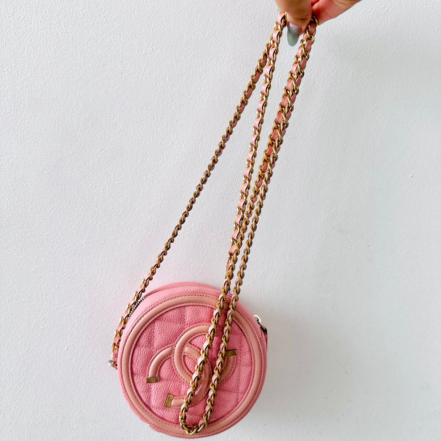 Chanel CC Filigree Pink GHW Giant CC Monogram Logo Caviar Round Chain Sling Bag 27s