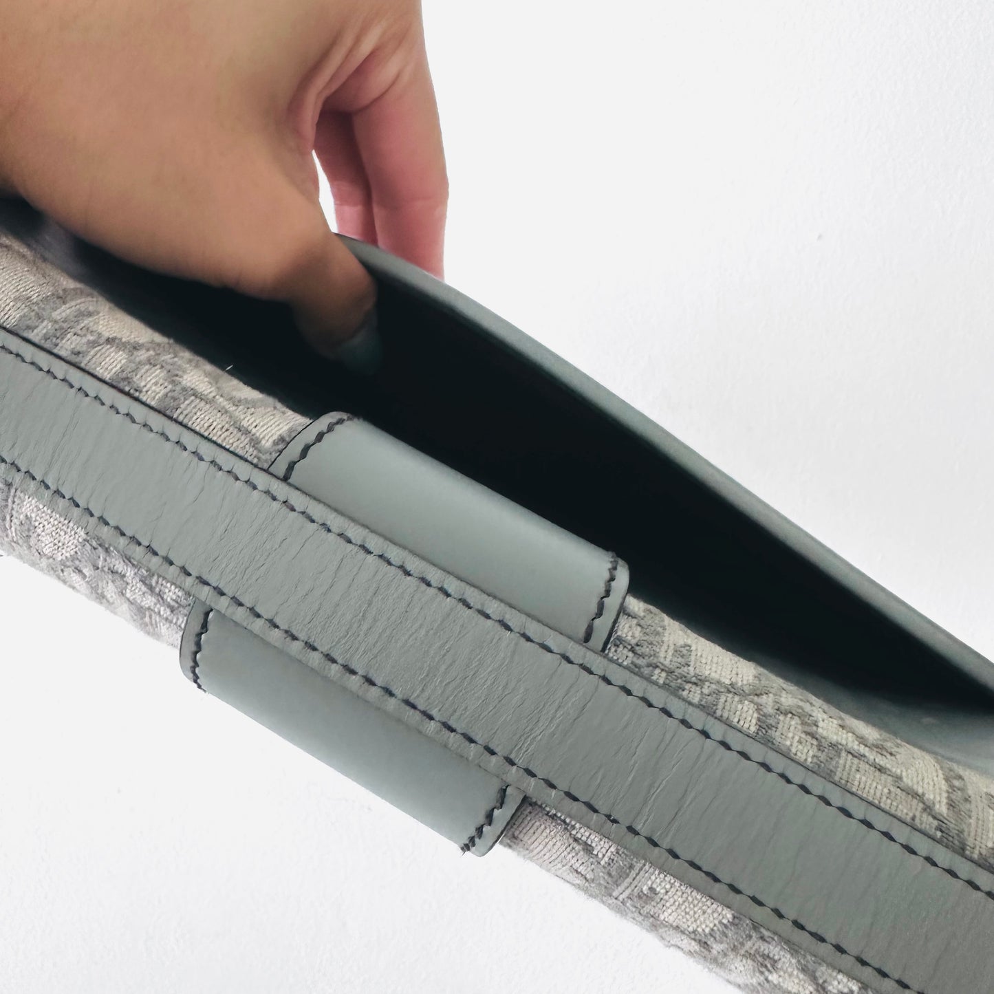 Christian Dior CD 30 Montaigne Grey GHW Oblique Monogram Flap Shoulder Bag