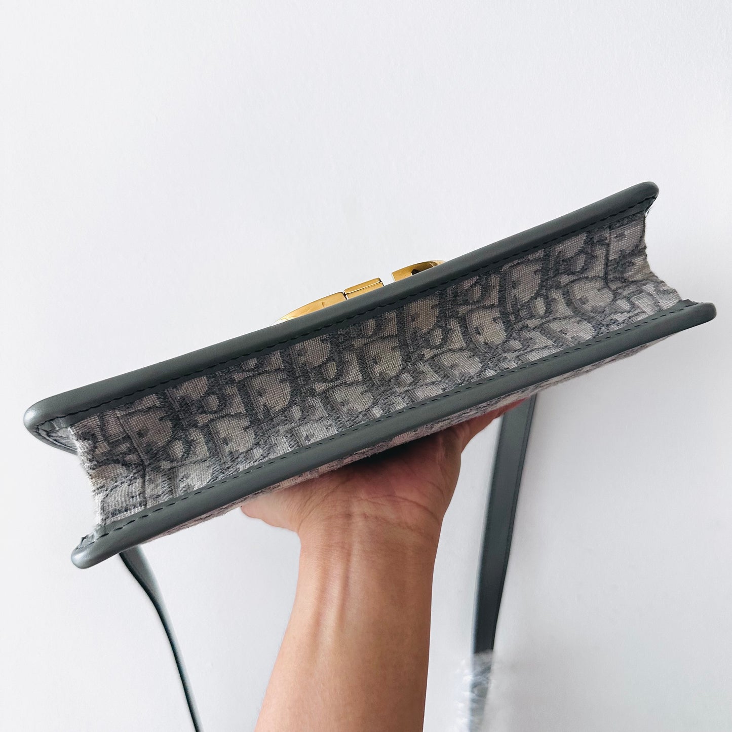 Christian Dior CD 30 Montaigne Grey GHW Oblique Monogram Flap Shoulder Bag