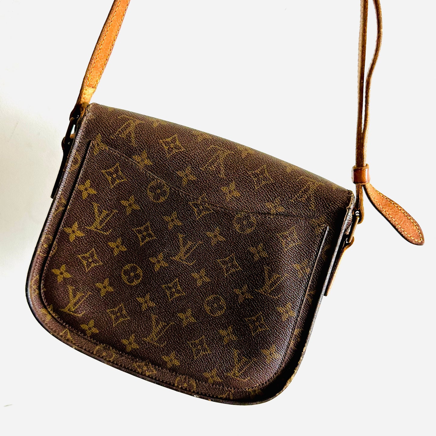 Louis Vuitton LV Saint Cloud Monogram Logo GHW Vintage Flap Shoulder Sling Bag