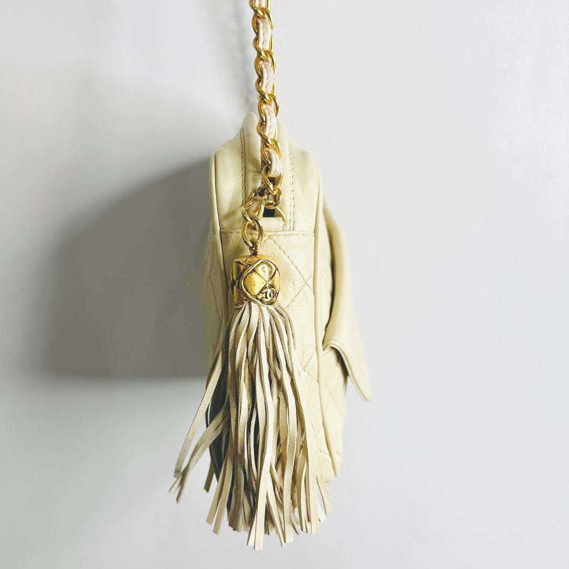 Chanel Cream Beige White GHW Quilted Lambskin CC Monogram Logo Tassel Fringe Vintage Flap Zip Camera Chain Shoulder Sling Bag 1s