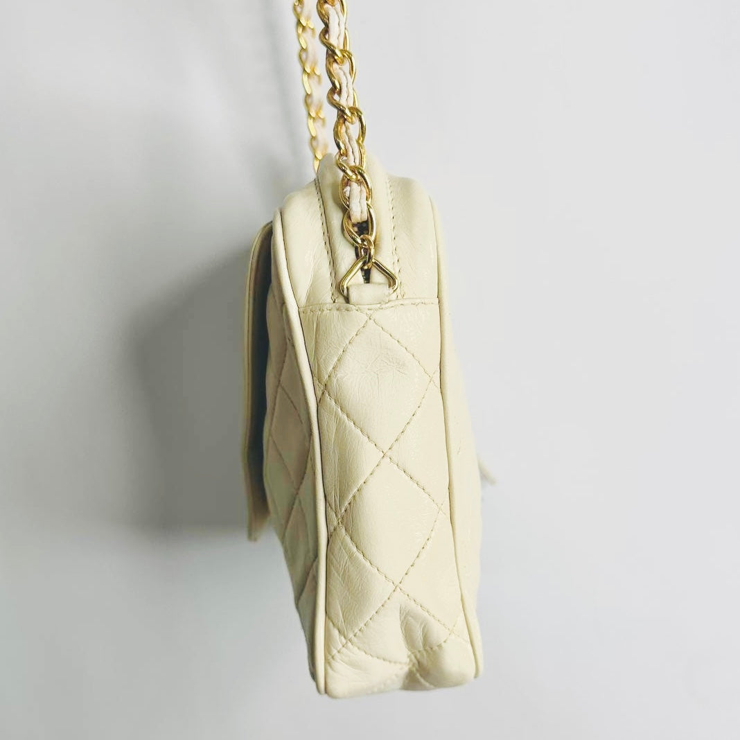 Chanel Cream Beige White GHW Quilted Lambskin CC Monogram Logo Tassel Fringe Vintage Flap Zip Camera Chain Shoulder Sling Bag 1s