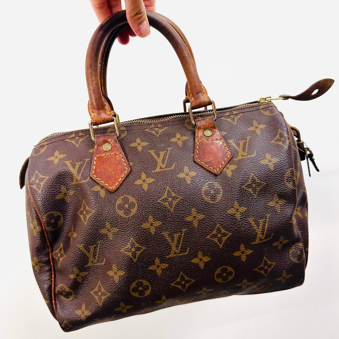 Louis Vuitton LV Boston Speedy 25 Monogram Logo GHW Top Handle Bag