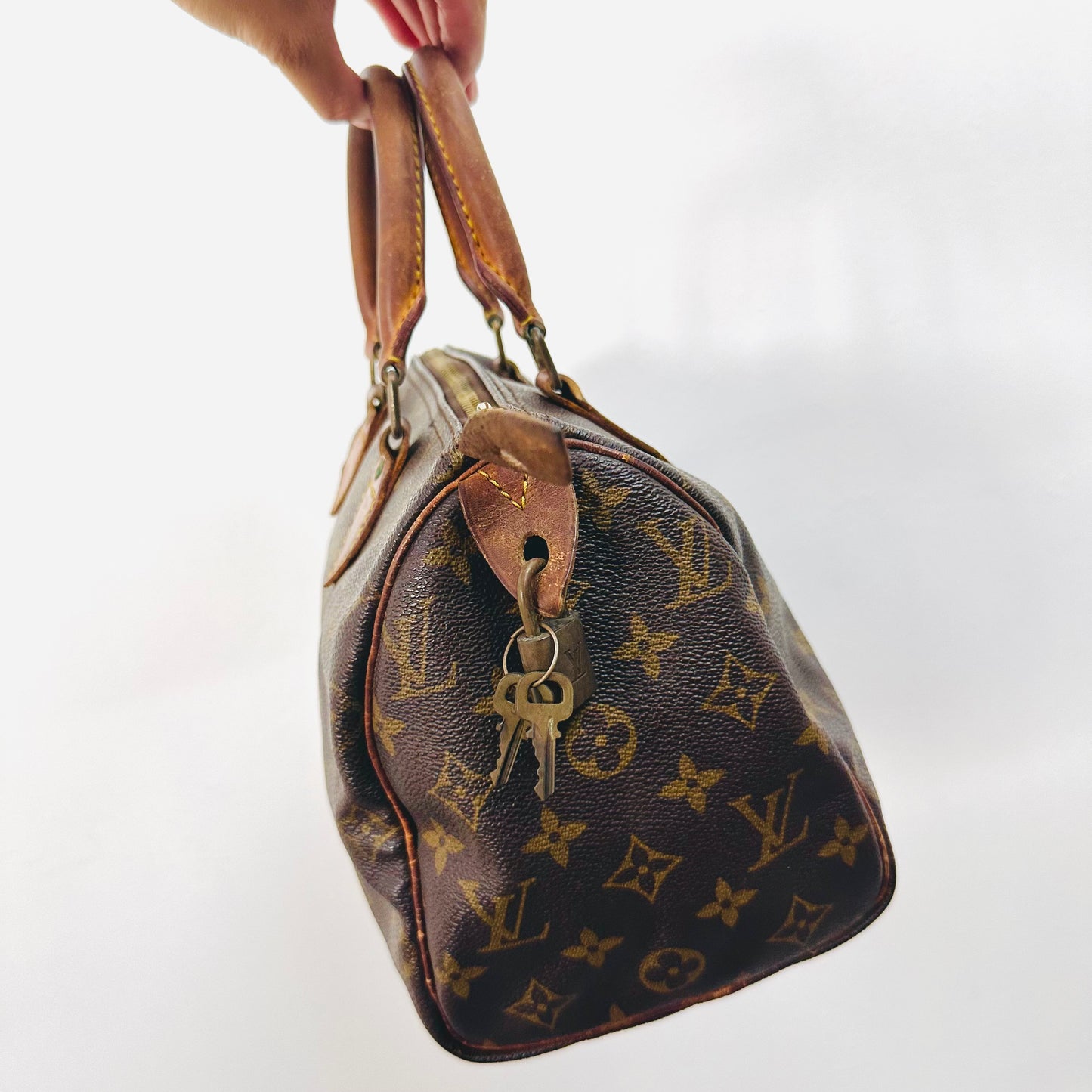 Louis Vuitton LV Boston Speedy 25 Monogram Logo GHW Top Handle Bag