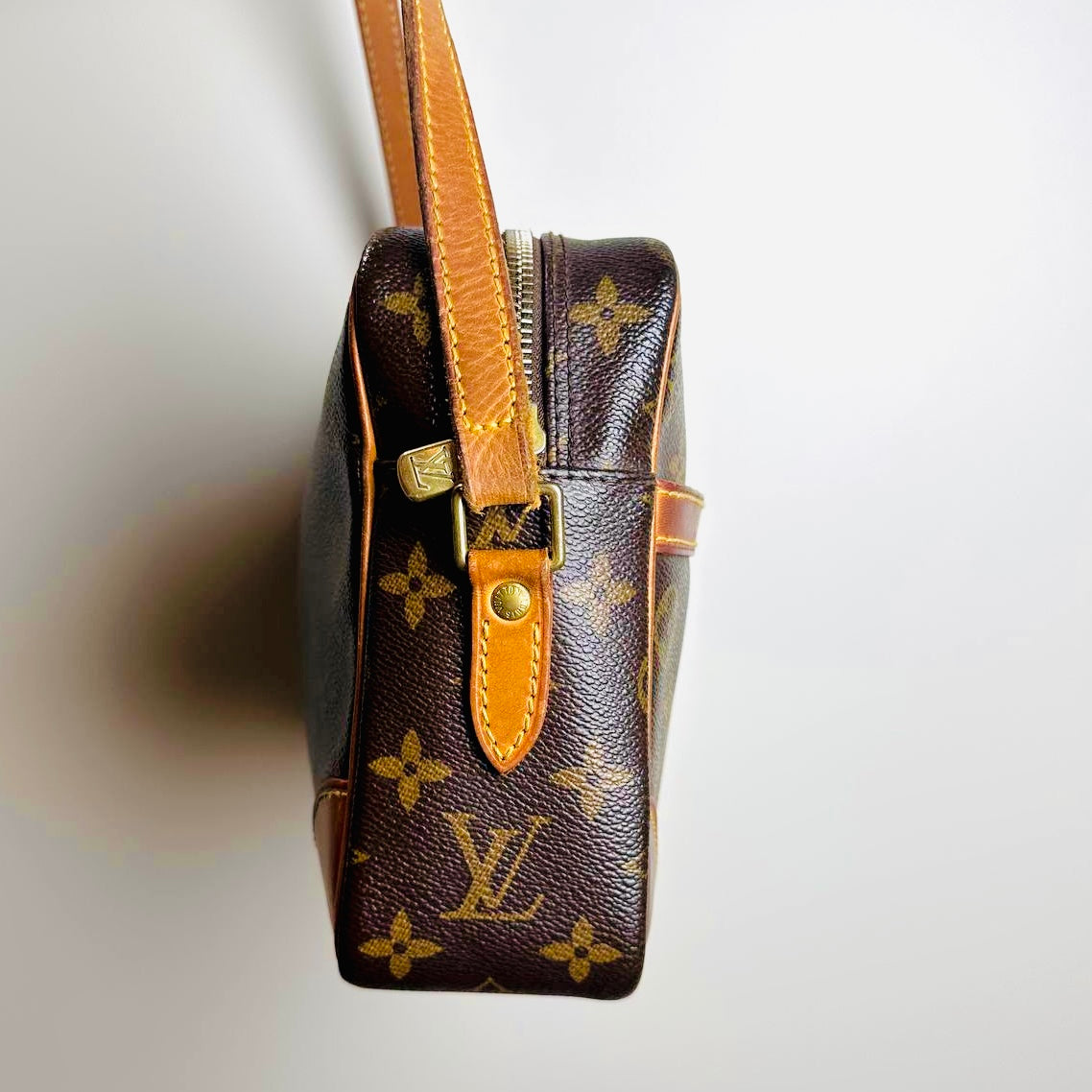 Louis Vuitton LV Trocadero Monogram Logo GHW Camera Shoulder Sling Bag