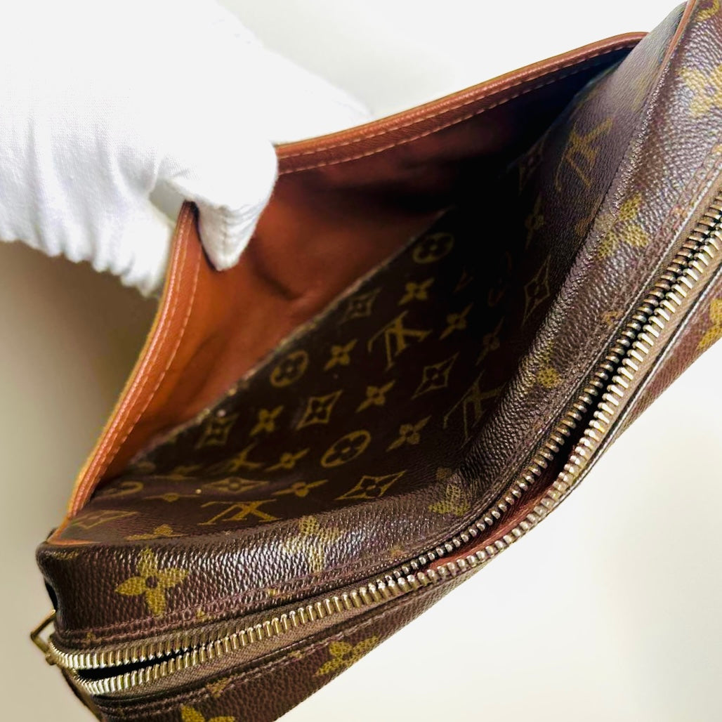 Louis Vuitton LV Trocadero Monogram Logo GHW Camera Shoulder Sling Bag