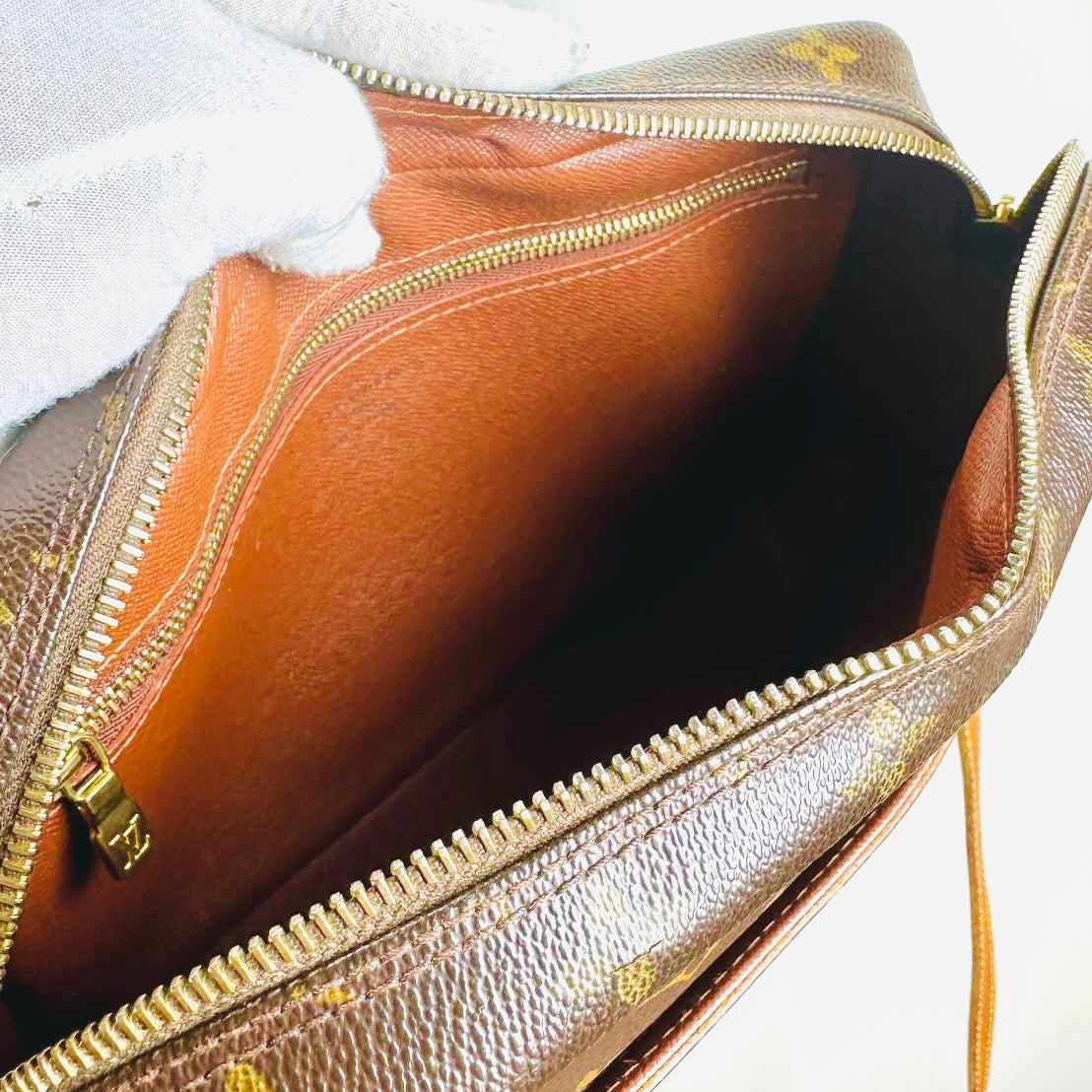 Louis Vuitton LV Trocadero Monogram Logo GHW Camera Shoulder Sling Bag