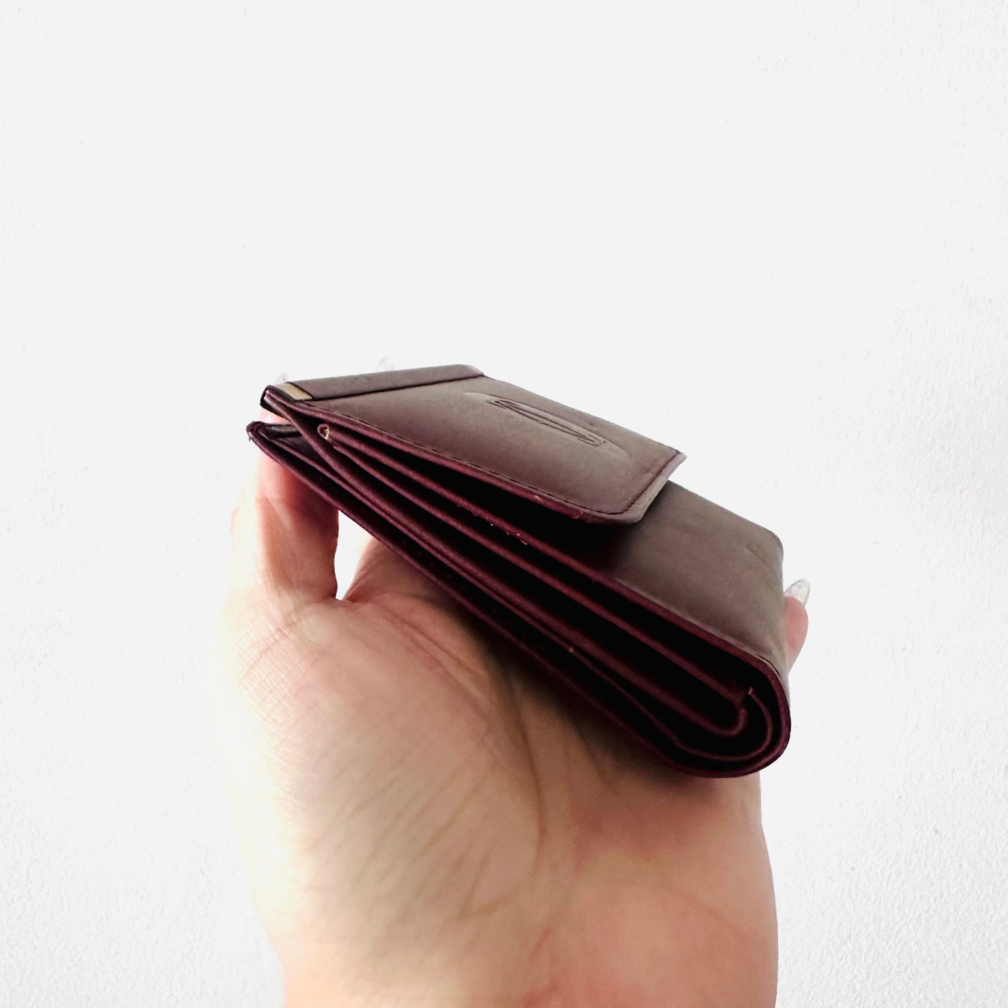 Cartier Must / Mast de Cartier Maroon GHW Smooth Leather Bifold Compact Wallet
