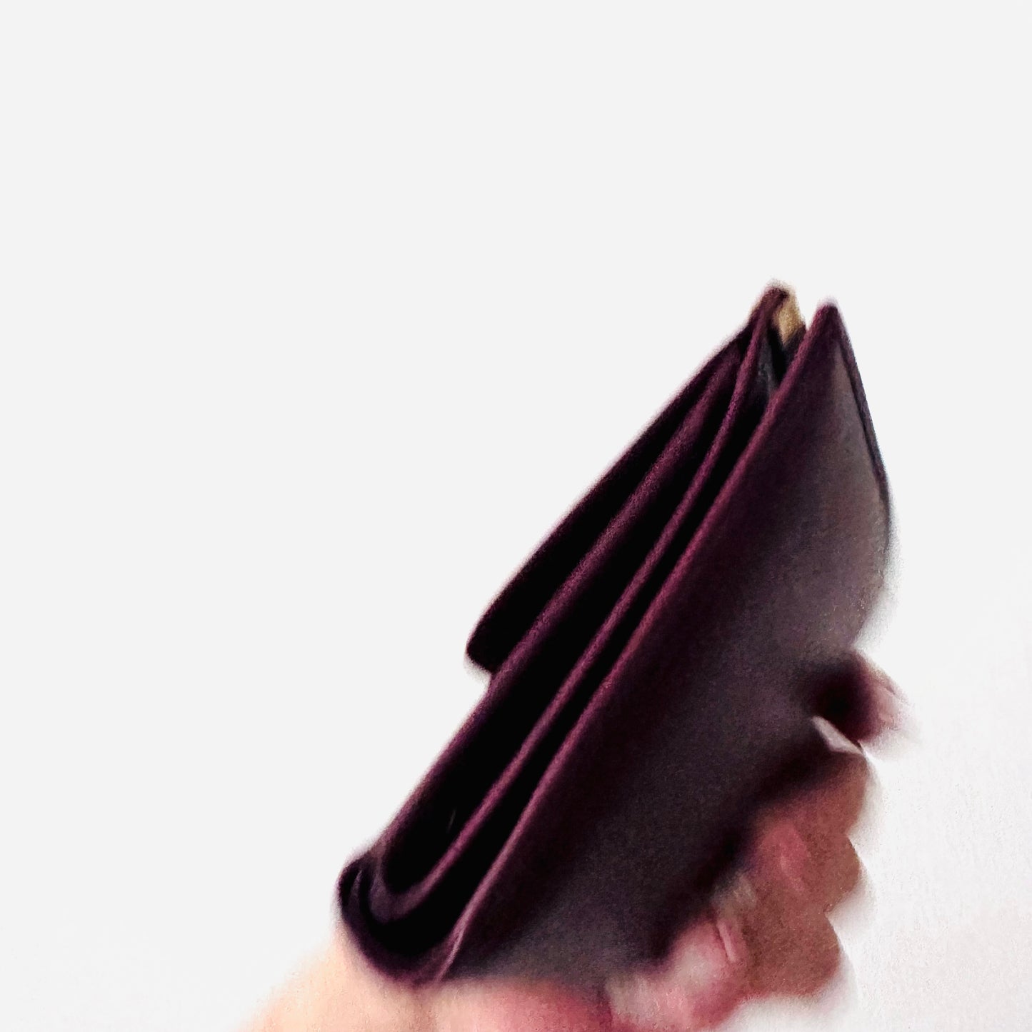 Cartier Must / Mast de Cartier Maroon GHW Smooth Leather Bifold Compact Wallet