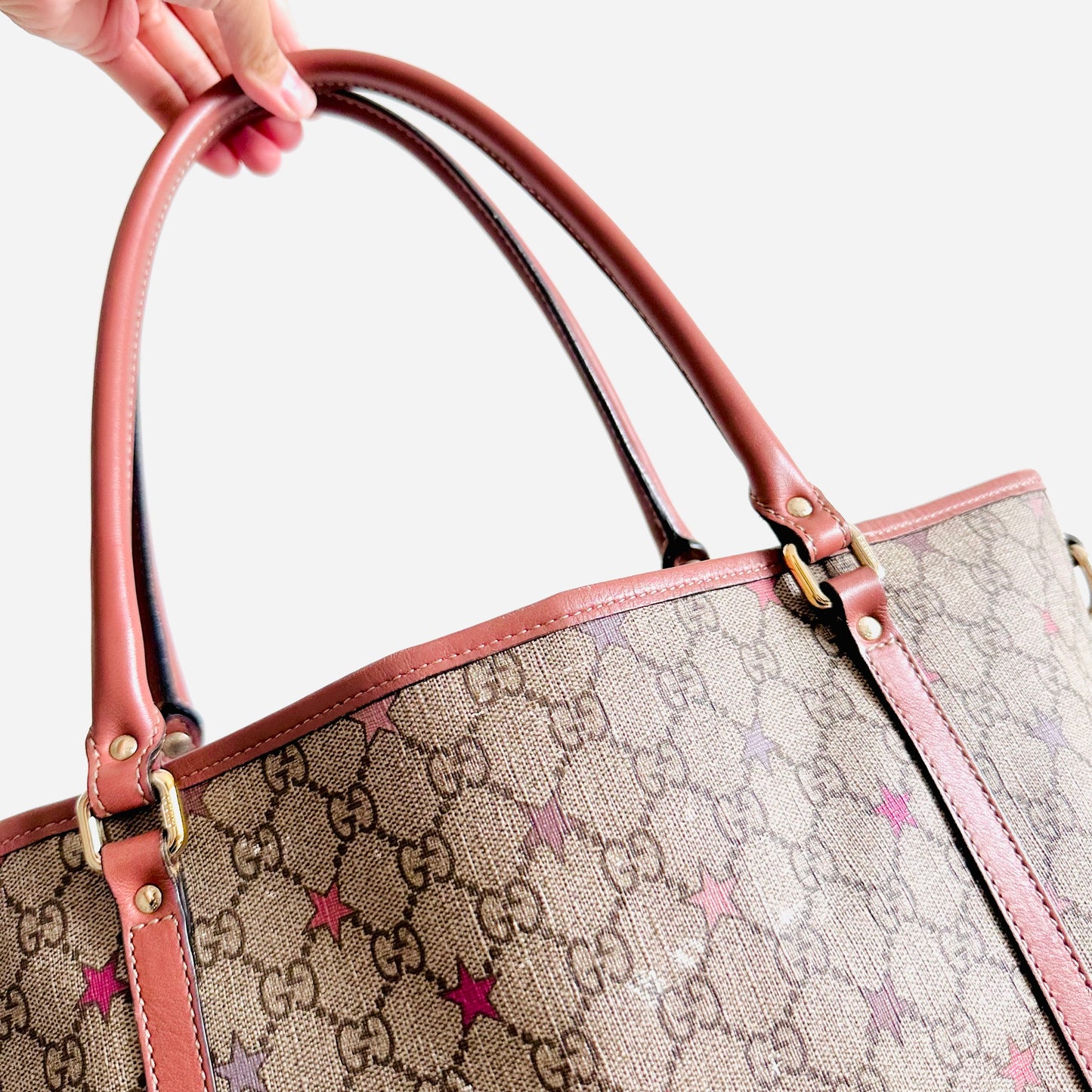 Gucci Beige / Pink Supreme Joy Stars GG Monogram Logo GHW Shopper Shoulder Tote Bag