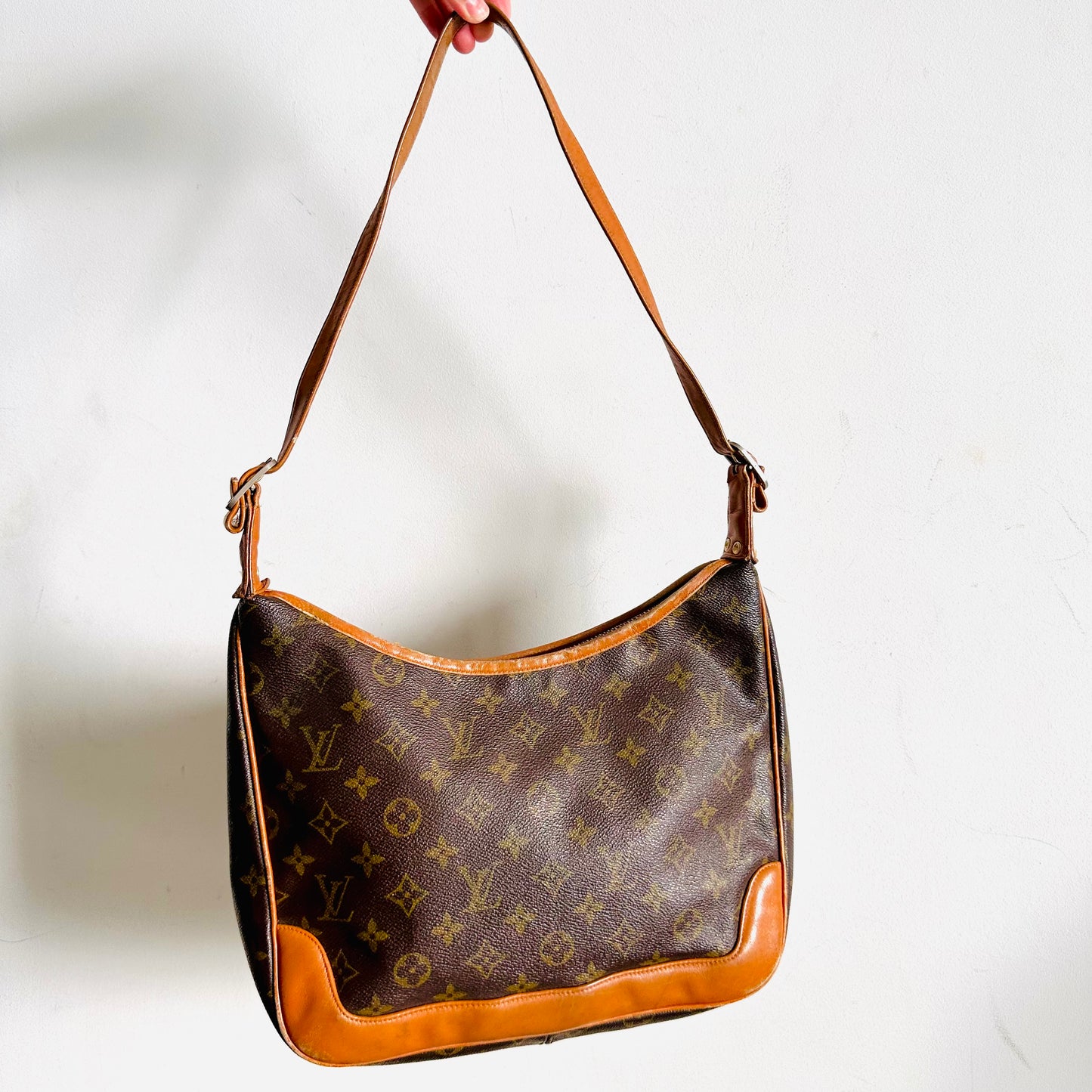 Louis Vuitton LV Boulogne Monogram Logo Vintage Hobo Baguette Shoulder Sling Bag