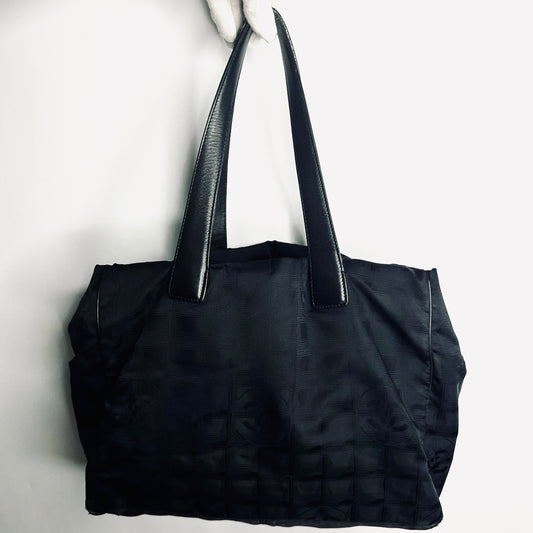 Chanel Black Travel Line Quilted Jacquard CC Monogram Logo Shoulder Shopper Tote Bag 7s