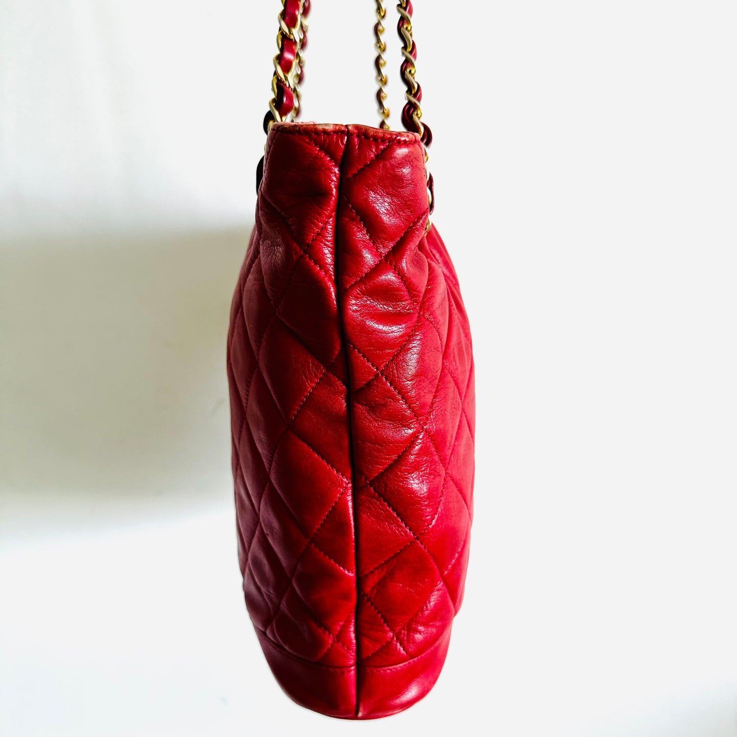 Chanel Cherry Red GHW Giant CC Logo Charm Medallion Quilted Lambskin Vintage Shoulder Sling Tote Bag 1s