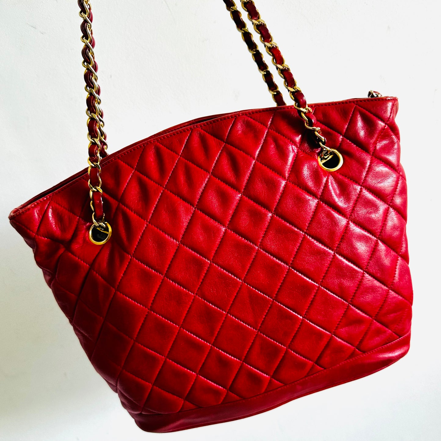 Chanel Cherry Red GHW Giant CC Logo Charm Medallion Quilted Lambskin Vintage Shoulder Sling Tote Bag 1s