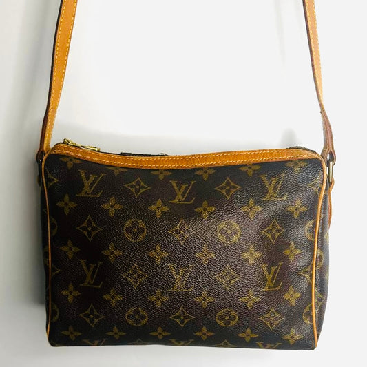 Louis Vuitton LV Tulle Lee Monogram Logo GHW Camera Zip Shoulder Sling Bag